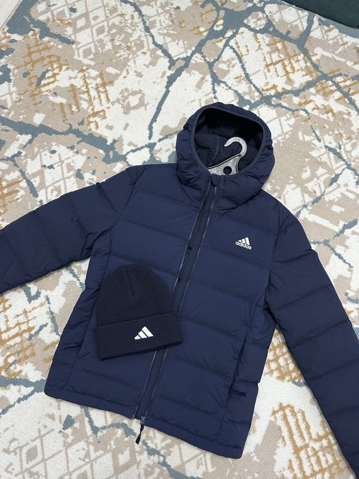 Зимняя куртка adidas