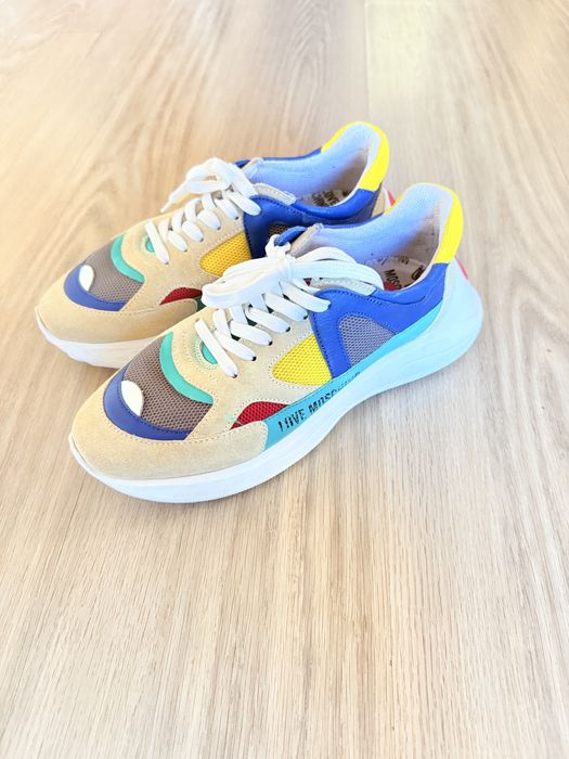 Love moshino сникърси