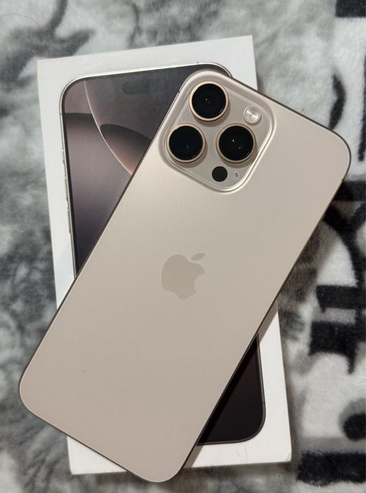 Vand urgent Iphone 16 pro max