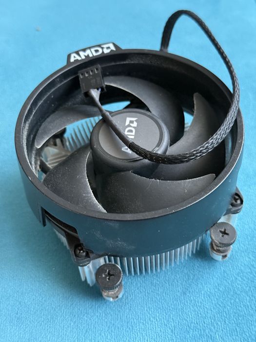 Processor Amd Ryzen 3 3100 3.6ghz turbo la 4 ghz