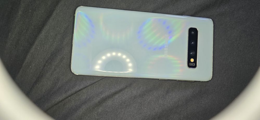 Samsung S10 dual SIM 128 gb display cu pată crapat