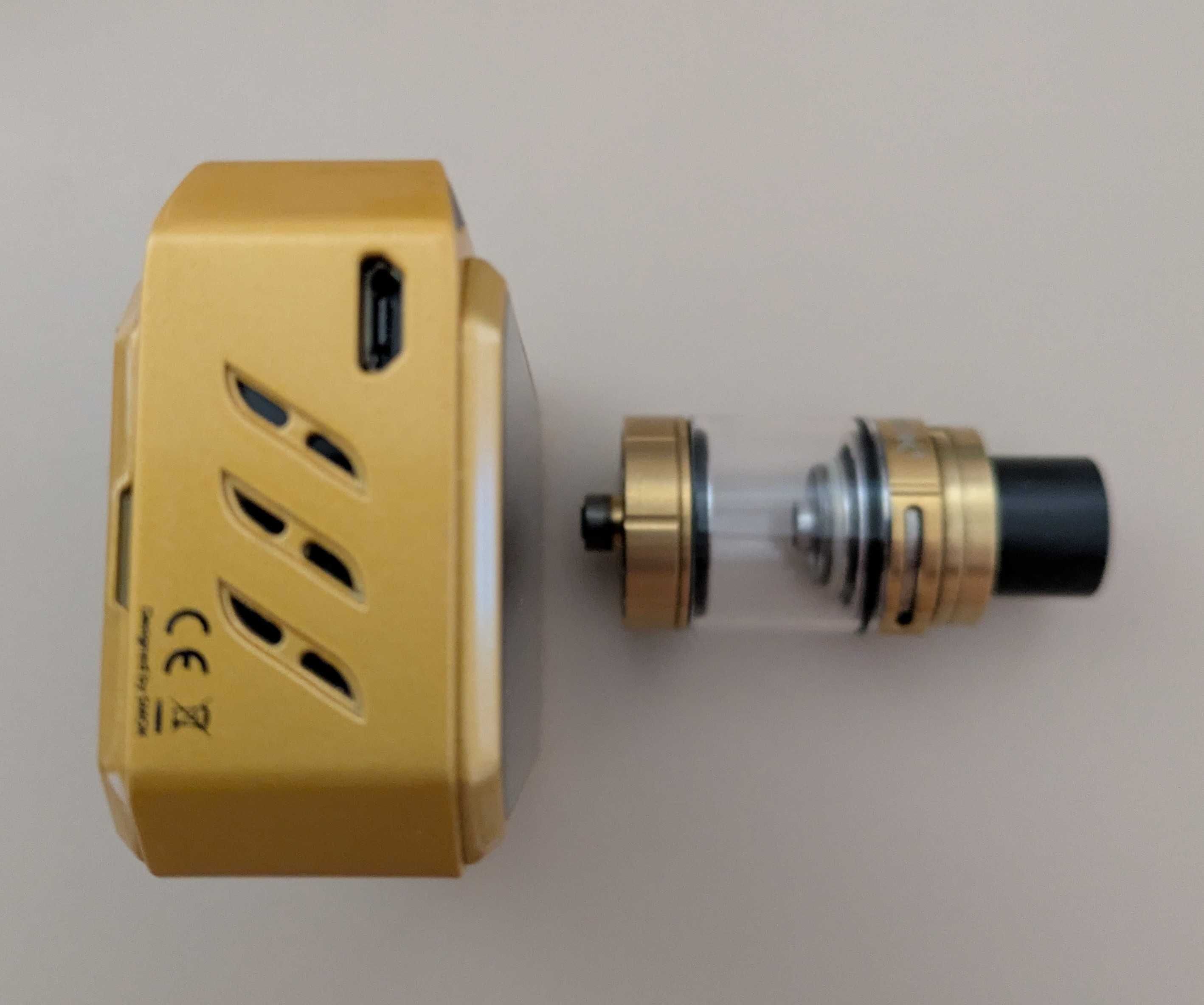 Kit Smok G-Priv 2 cu touchscreen auriu (gold) cu bonus