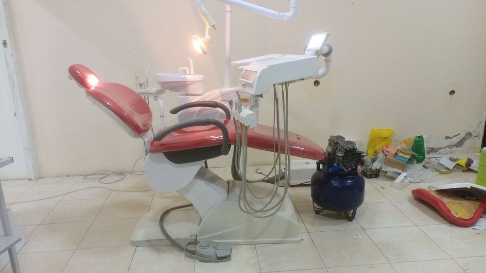 Stomatologik kreslo Sotiladi