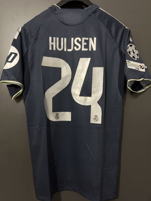 Real Madrid Away 25/26 (S/M/L)
