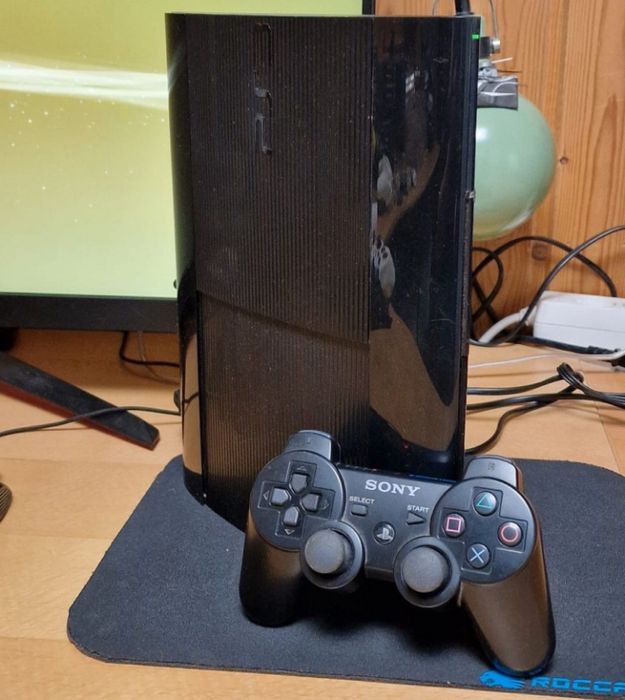 Приставка без дисков оригинальный.