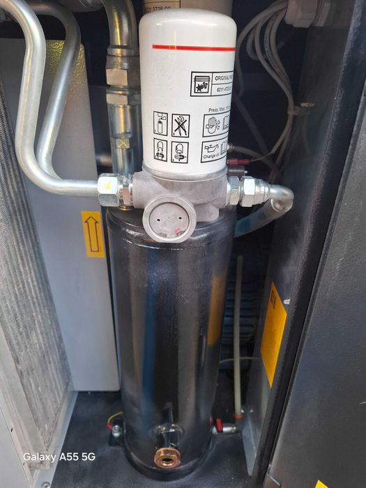 Compresor  Abac Spin 11 de 11 kw,an 2020, 10 bar ,2730 ORE.