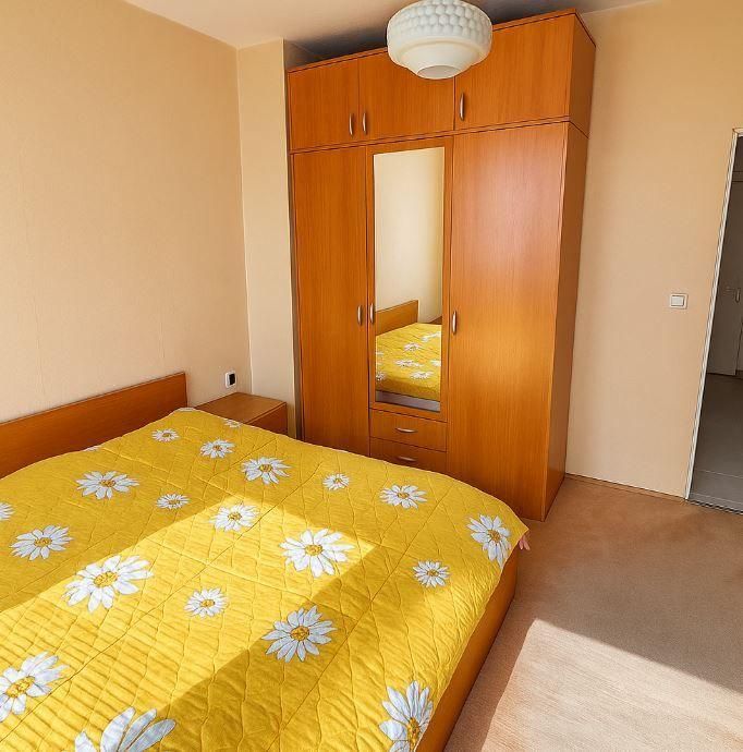 Тристаен апартамент в района на Аспарухово!