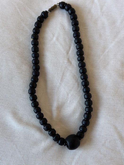 Продавам стилни колиета чешка бижутерия