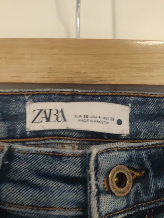 Blugi Zara slim fit