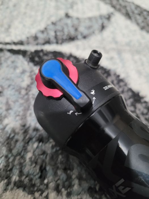 Vand shock rockshox select deluxe+