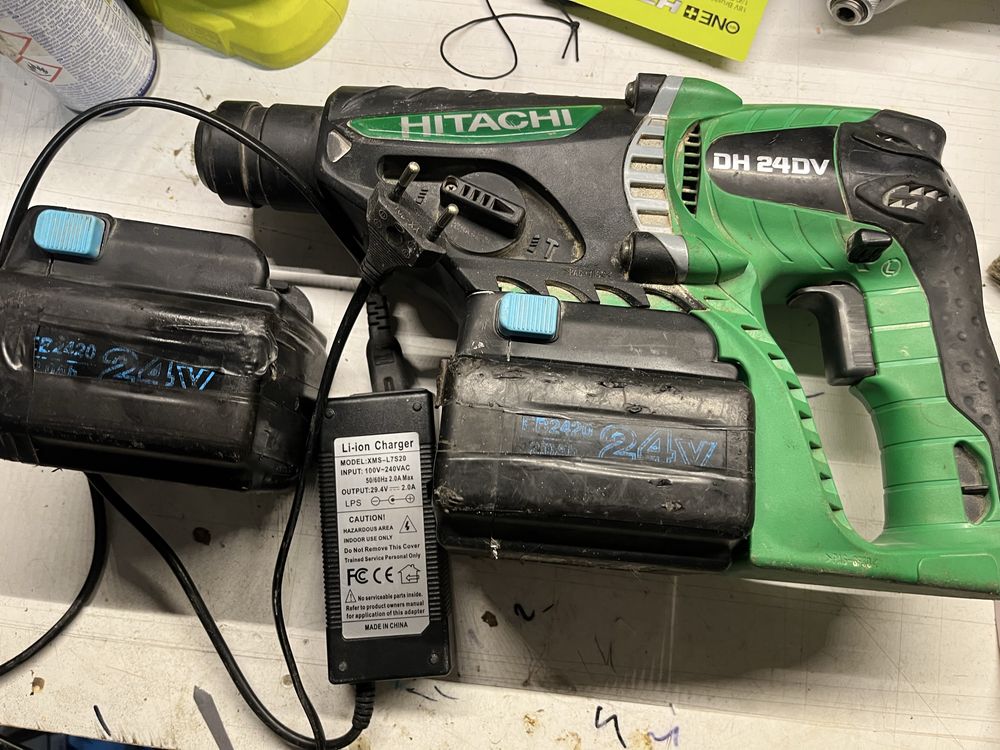 акумулаторен перфоратор Hitachi DH 24DV – 24V