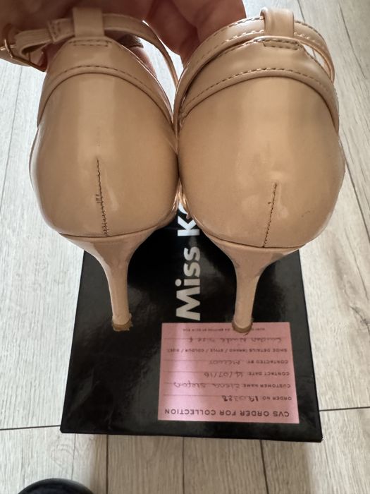 Sandale Kurt Geiger
