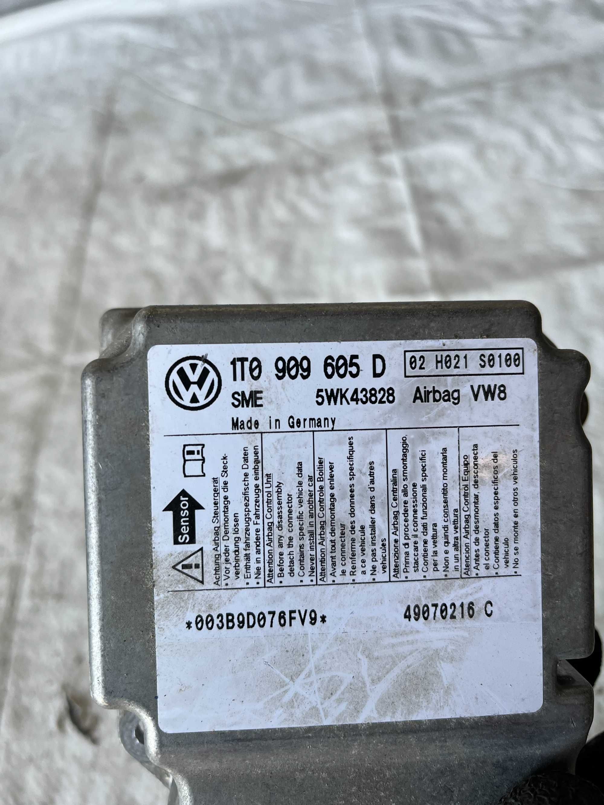 Сензор Airbag VW Touran