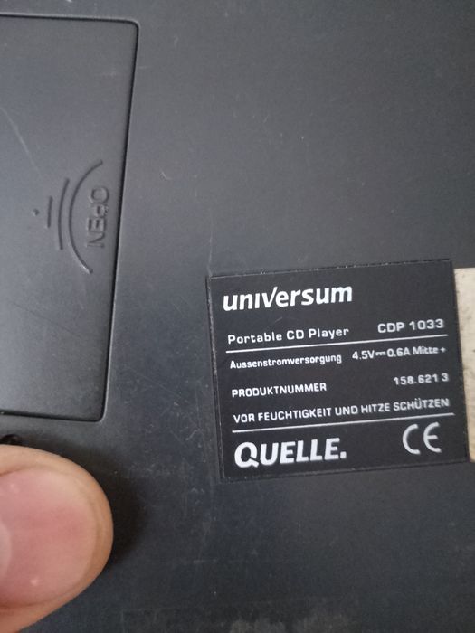 Walk CD player Universum Germany