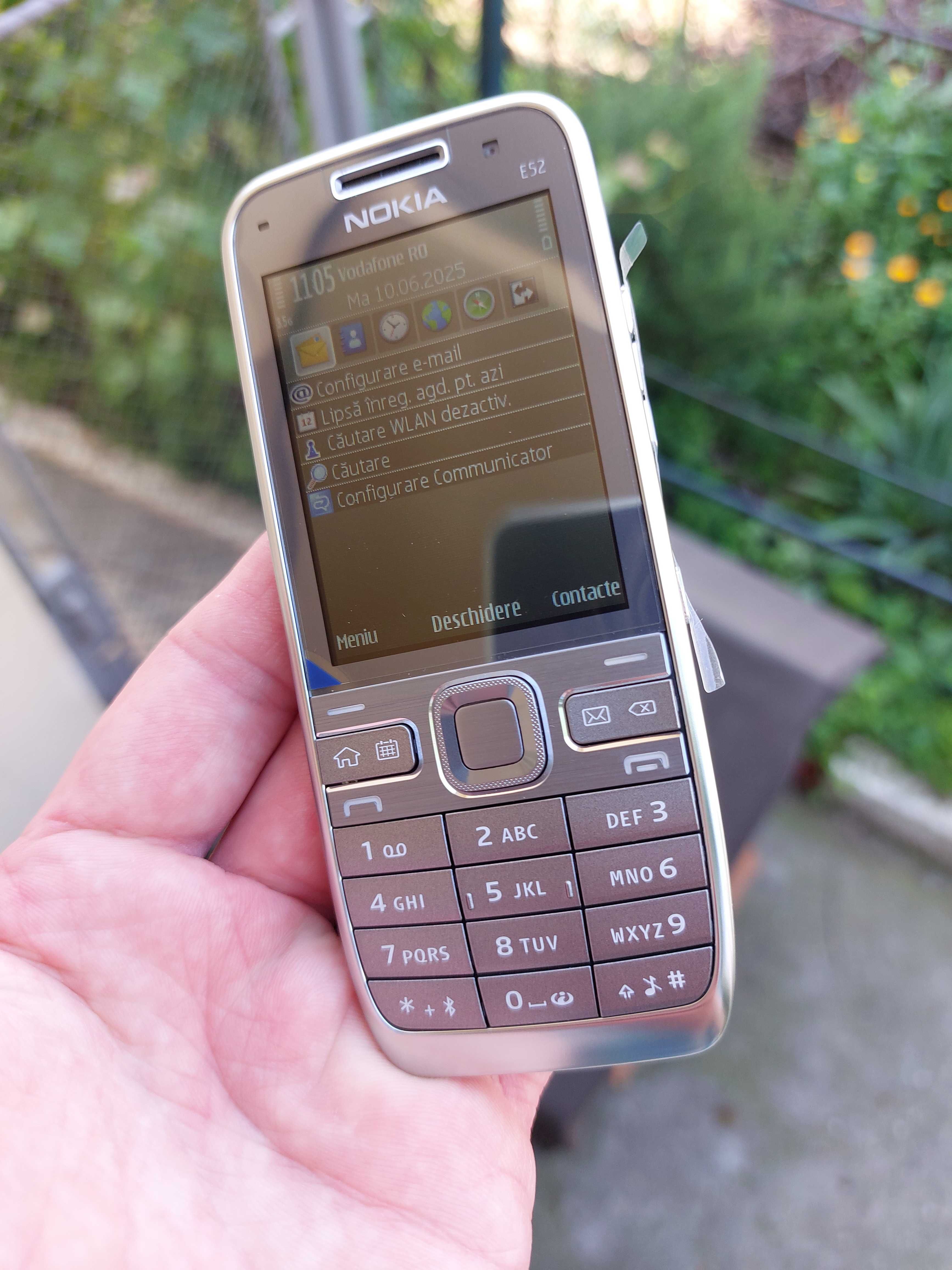 Nokia e52 ca NOU orig Finland decodat meniu romana fara alte accesorii