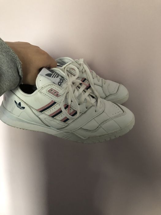 Adidasi Adidas originali