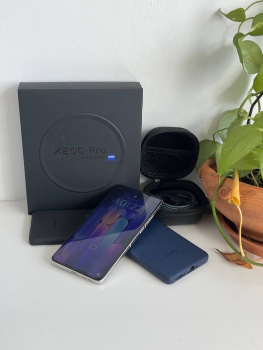 Vivo x200 pro 16/512GB