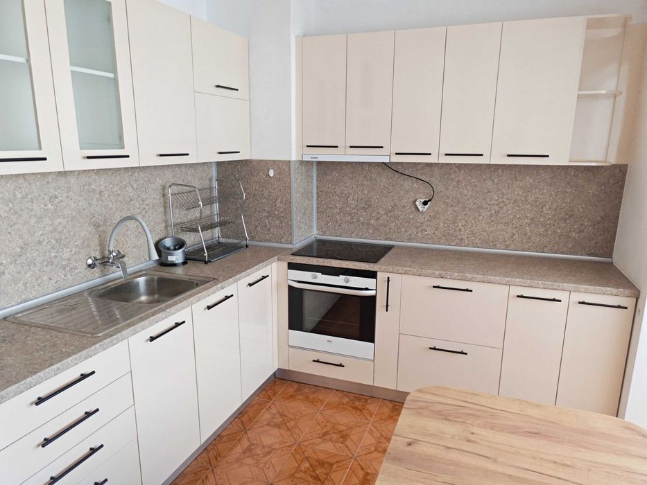 Дава под наем тристаен апартамент в Овча Купел-1, 3-стаен