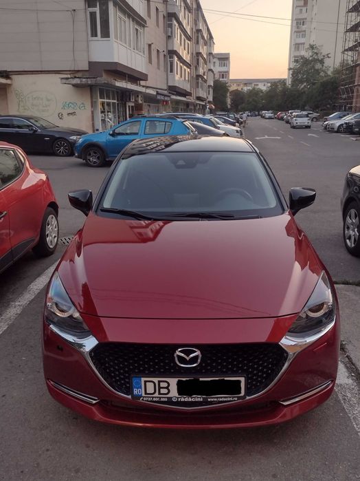 Mazda 2 facelift 2022 1.5 benzina hibrid echipare homura