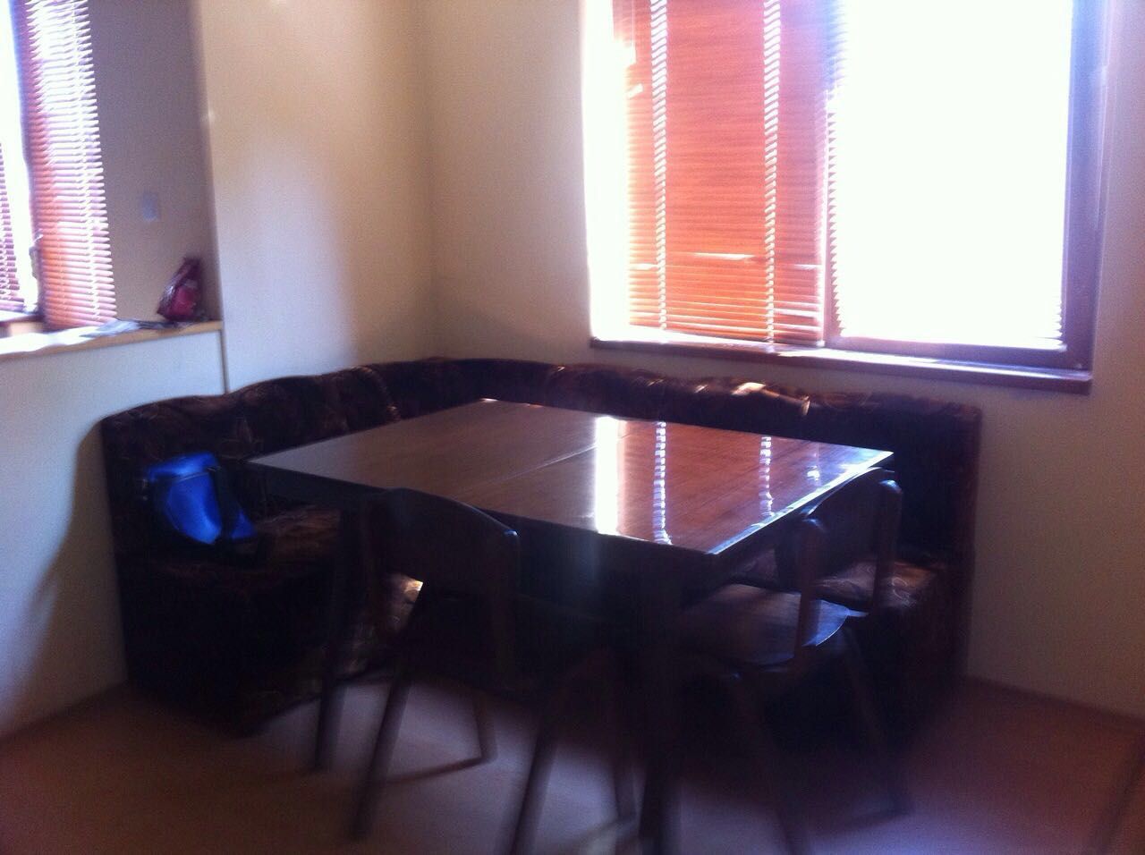 Продава се Тристаен апартамент в Свищов - 93 кв.м за 635 €/кв.м - Снимка #2