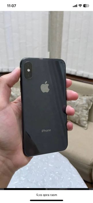 Iphone xs rangi qora