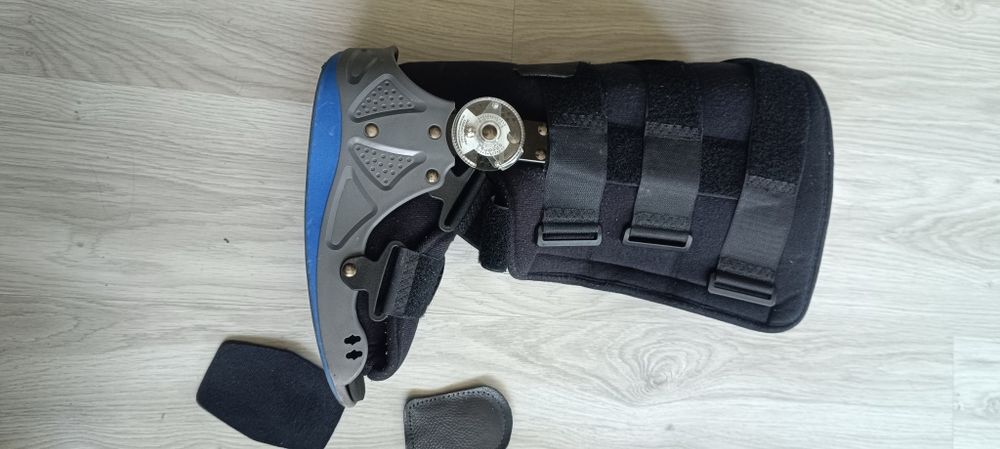 Ортеза/ботуш за глезен с градуси