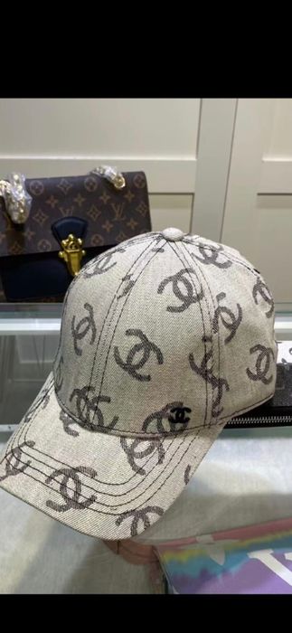 Șapcă Chanel model 2026, 8 modele