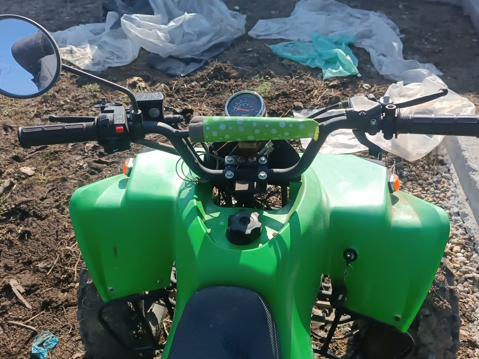 Vând sau schimb ATV 125 cc
