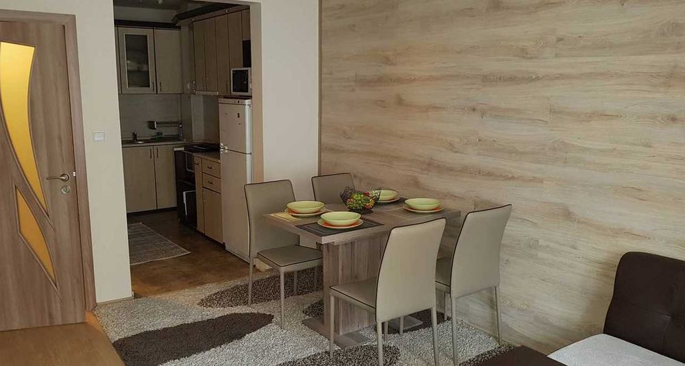 Дава се под наем Двустаен апартамент в Бургас, Братя Миладинови - 50 кв.м за 204 € - Снимка #9