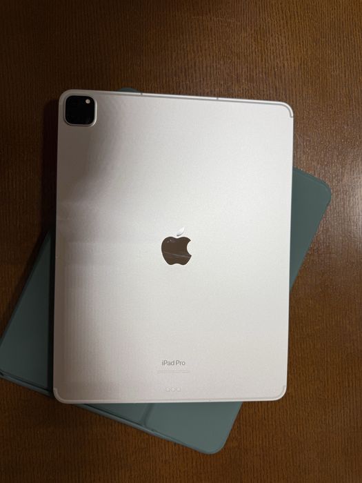 Ipad pro (12.9 дюймовый, 6 поколения) 2022год