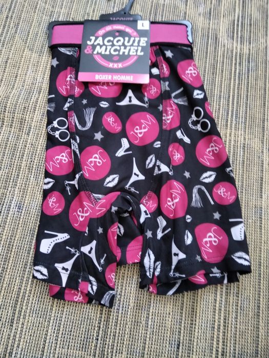 Boxeri noi,nu au defecte