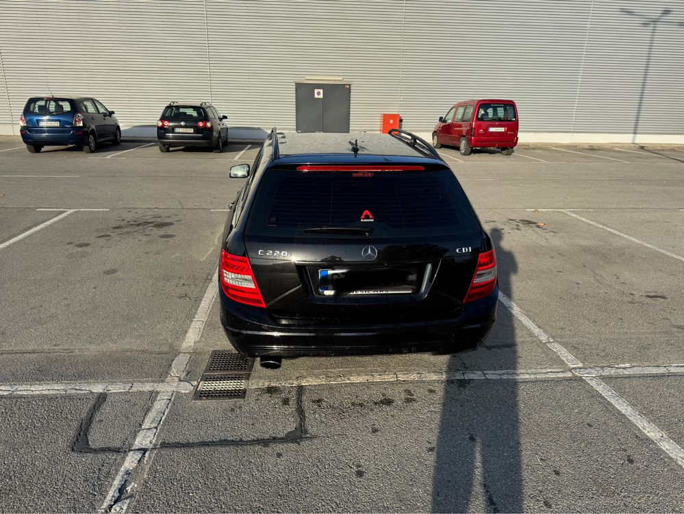 Mercedes-Benz C 220