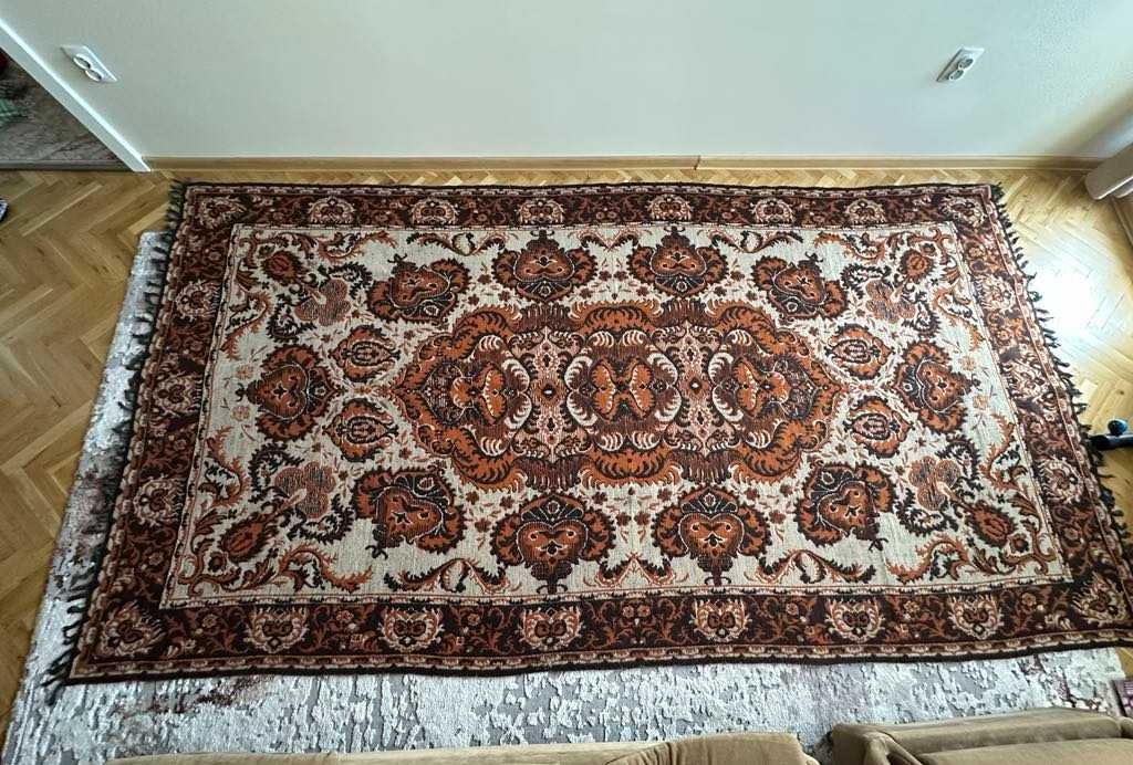 Килим (жакардов). 350/200см