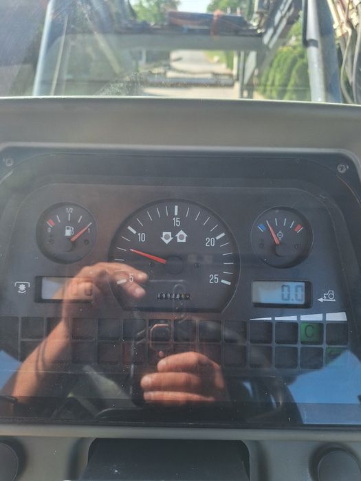 Tractor Massey ferguson 6255 cu încărcător John deere Fendt Valtra