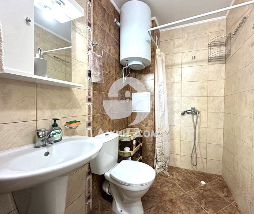 Продава се Двустаен апартамент в к.к. Слънчев бряг - 64 кв.м за 1375 €/кв.м - Снимка #6
