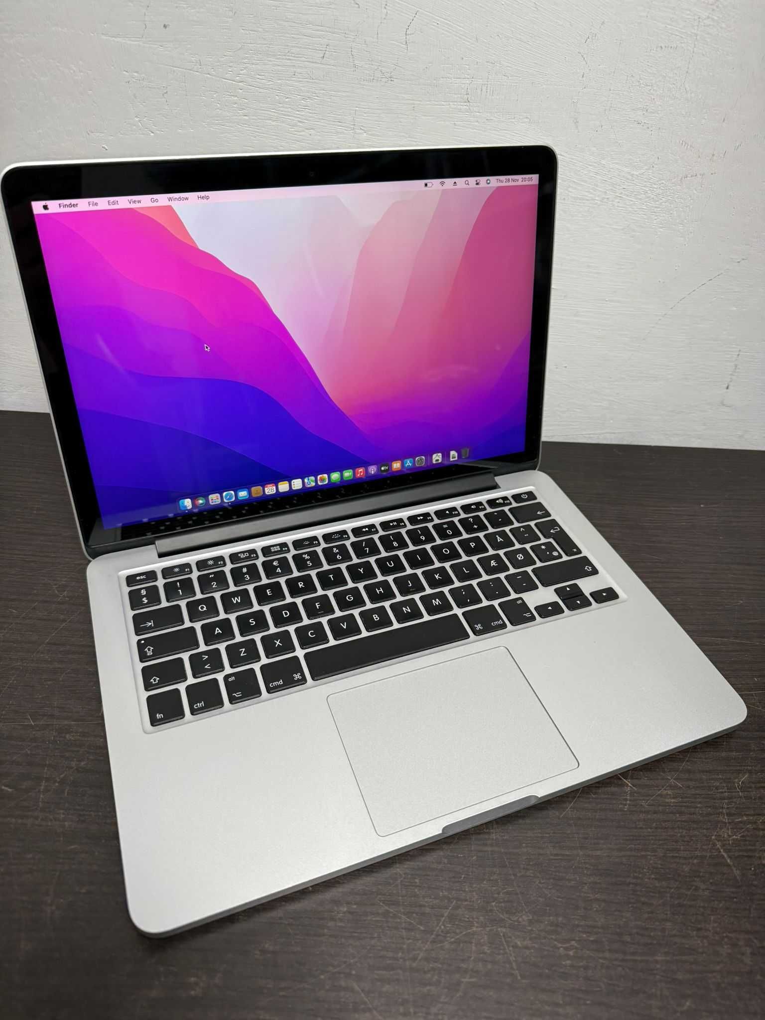 Laptop MacBook Pro 13 Retina Display, 2015, Core i5 , 8Gb, 256Gb SSD
