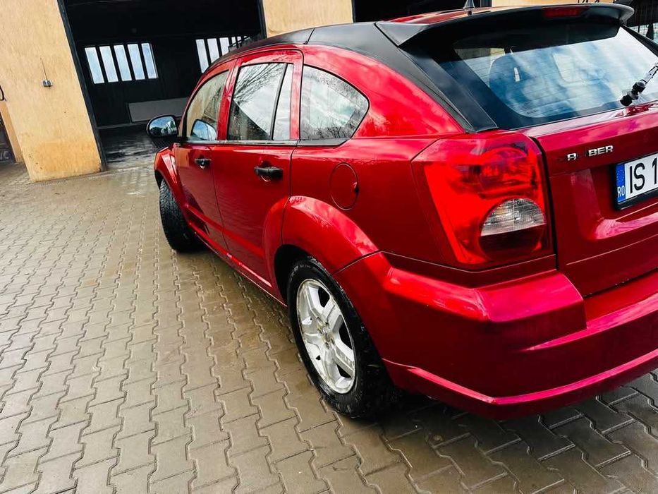 Vând sau schimb Dodge caliber