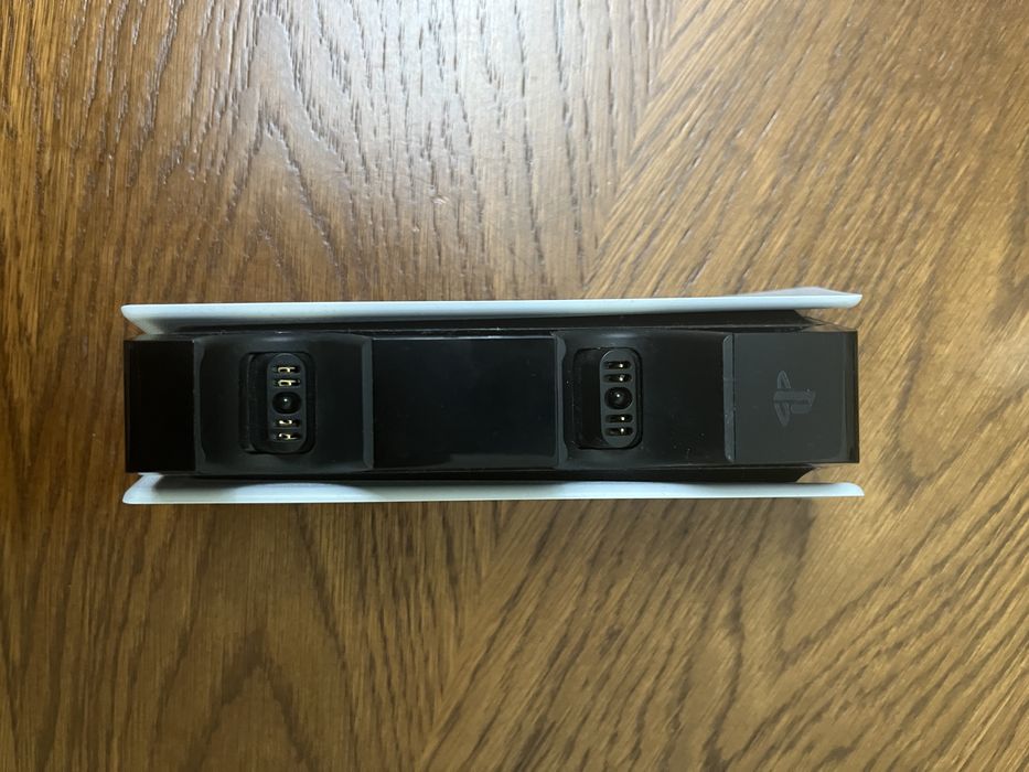 Зарядная станция PS5