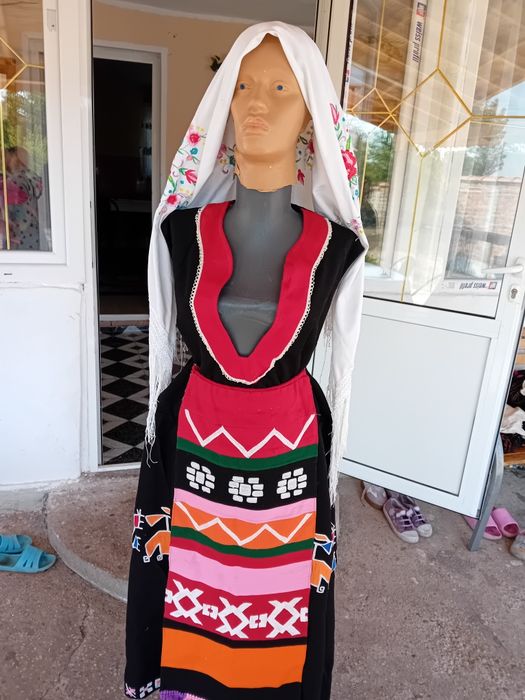 Продавам носии в добро състояние