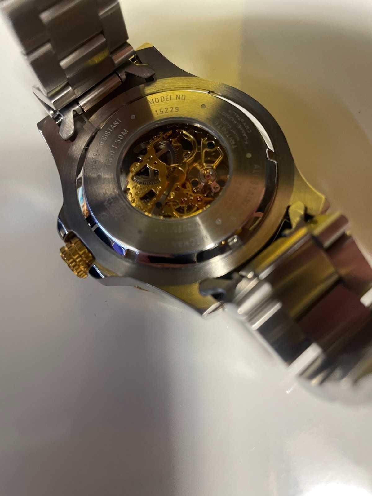 Продавам механичен мъжки часовник Invicta Skeleton model 15229