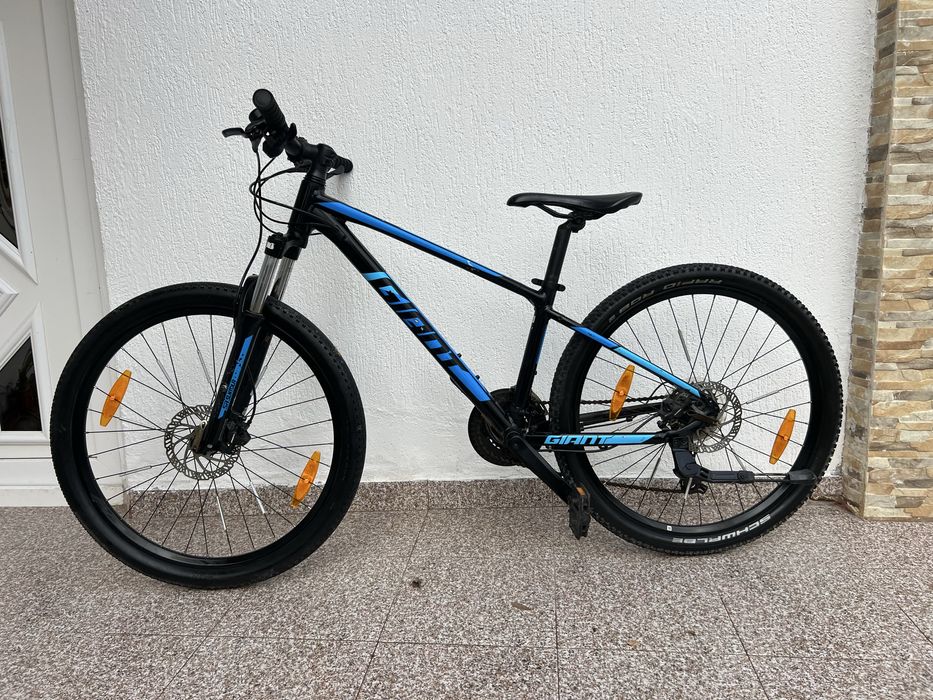 Bicicleta Giant 27.5 Frane Hidraulice nu scott trek merida cube