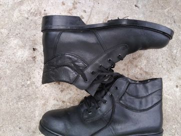 Военни обувки Боти / Ниски кубинки 45