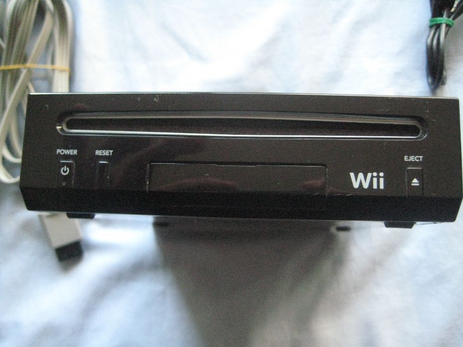 Продавам Nintendo Wii