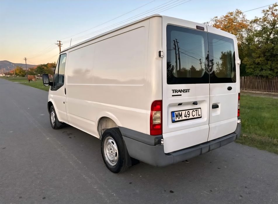 Ford transit 2011