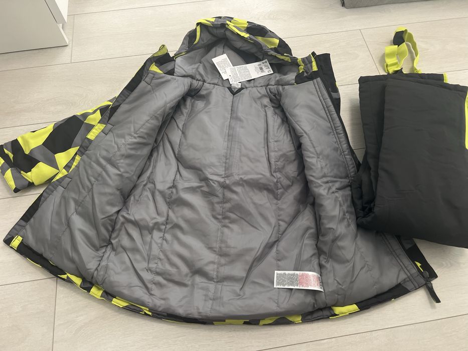 Set geaca si pantaloni ski zapada copii 7-8 ani NOU