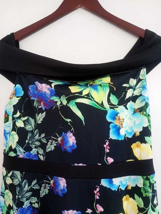 Rochie deosebită cu imprimeu floral, marca V by Very