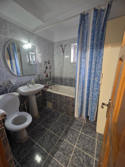 Vând/schimb apartament 3 camere