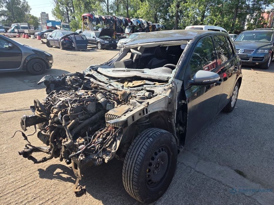 Dezmembrez VOLKSWAGEN GOLF VI 5K1 2009 2.0 TDI CBDC 81KW|110HP