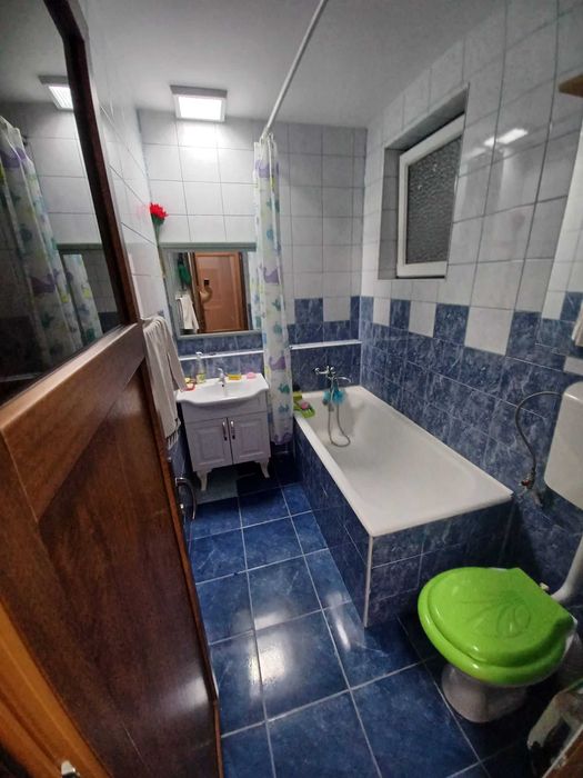 Inchiriez ap 2 camere