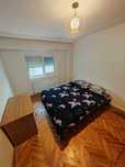 DE ÎNCHIRIAT Apartament 3 camere, 2 bai, loc de parcare